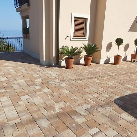 Apartments Villa Elma Мощеничка-Драга Экстерьер фото