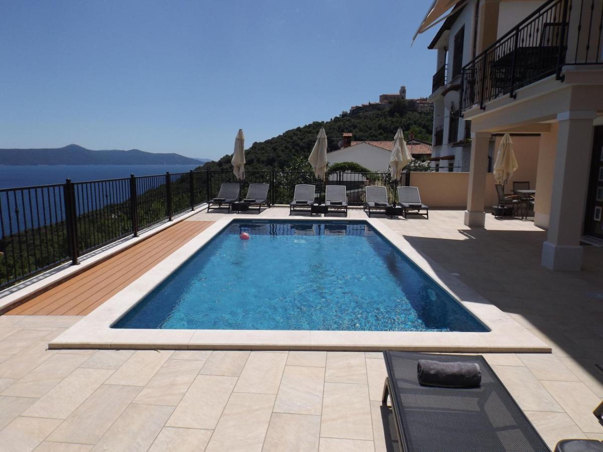 Apartments Villa Elma Мощеничка-Драга Экстерьер фото