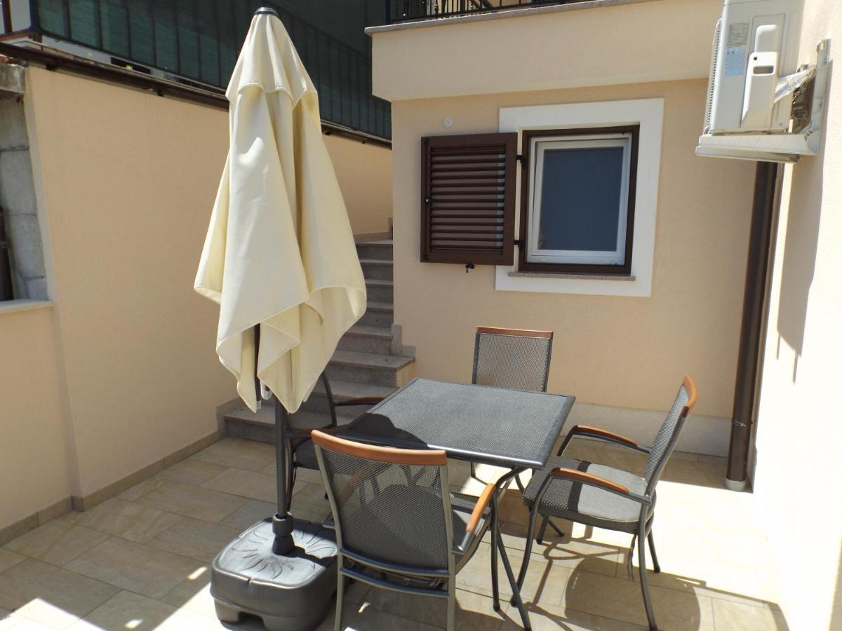 Apartments Villa Elma Мощеничка-Драга Экстерьер фото