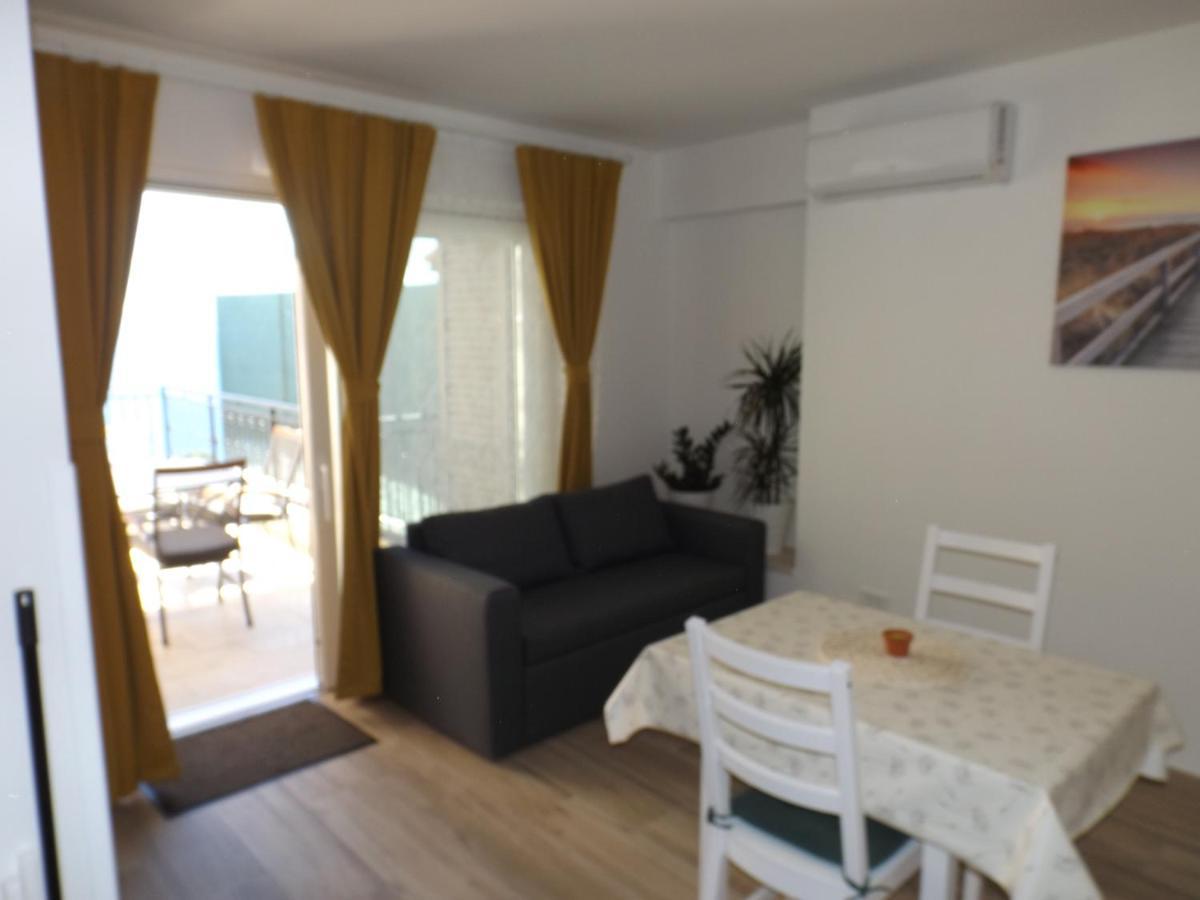 Apartments Villa Elma Мощеничка-Драга Экстерьер фото